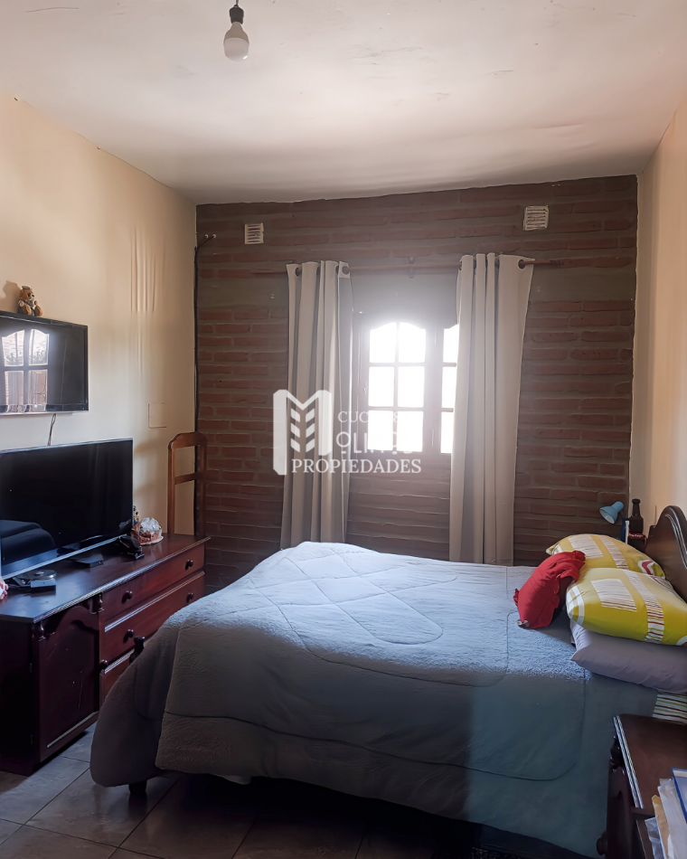 CASA EN VENTA. B° COSTA AZUL 