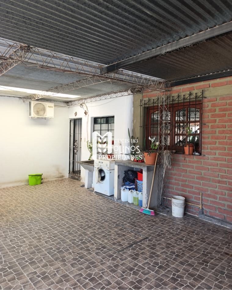 CASA EN VENTA. B° COSTA AZUL 