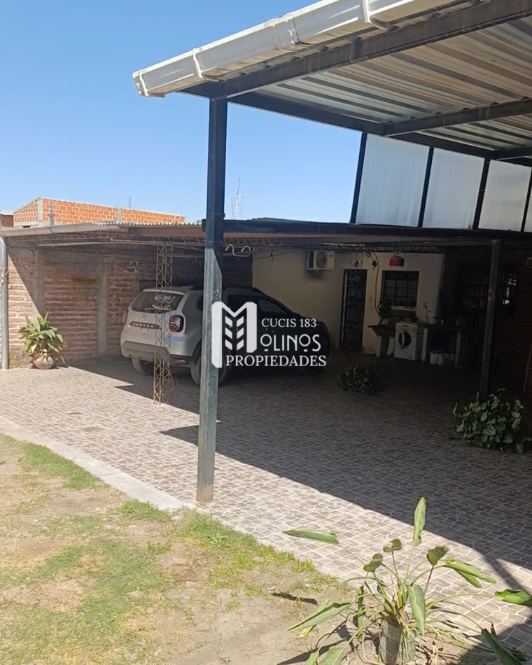 CASA EN VENTA. B° COSTA AZUL 