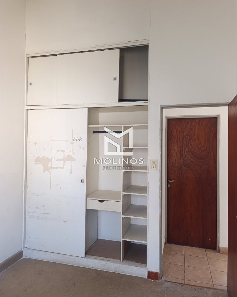 CASA EN VENTA. B° PORTAL DE GUEMES 