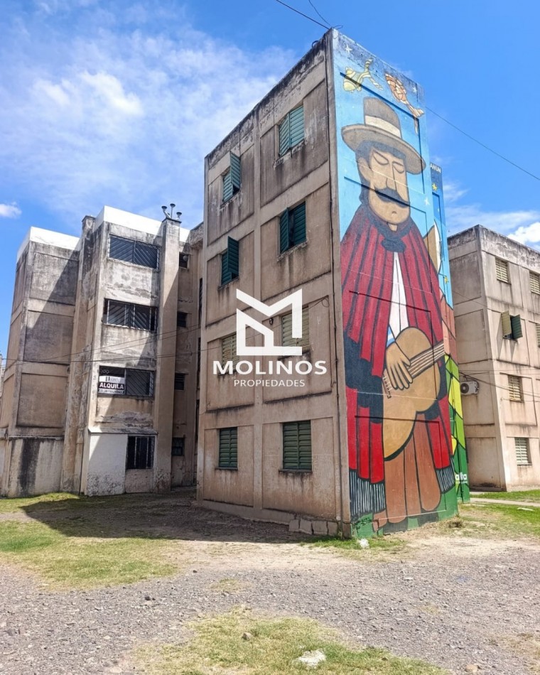 DEPARTAMENTO EN ALQUILER B° BANCARIO