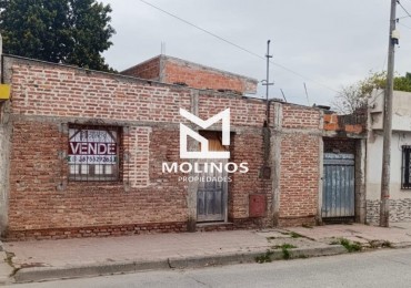 TERRENO EN VENTA. ZONA ALVARADO al 2400